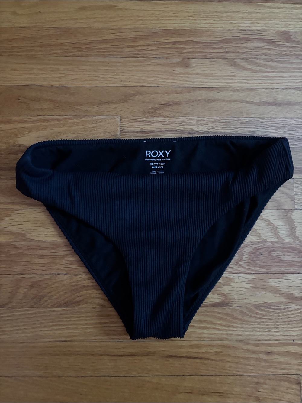 Roxy Black Ribbed Bikini Bottoms